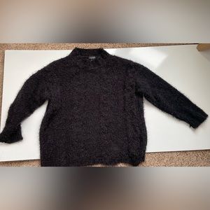 Center Fluffy Black Sweater (soft)